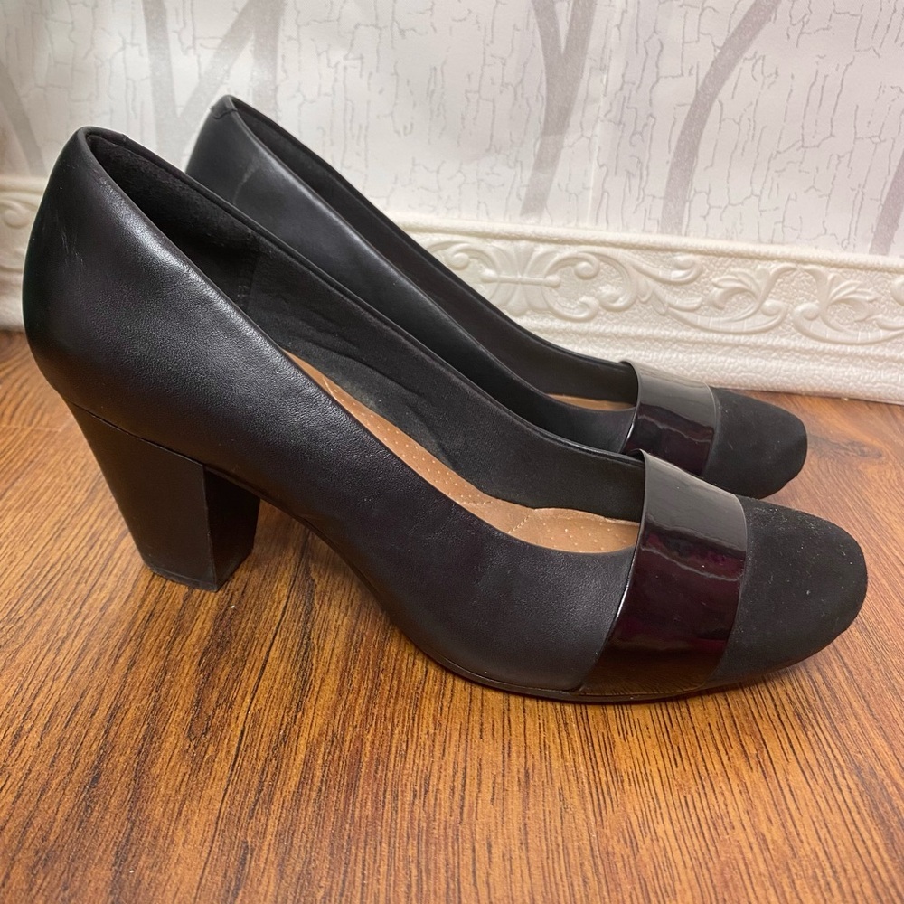 🌷 Collection Clark’s 🌷 Classic Black Block Heel Pumps - Women's 9M - Picture 8 of 9